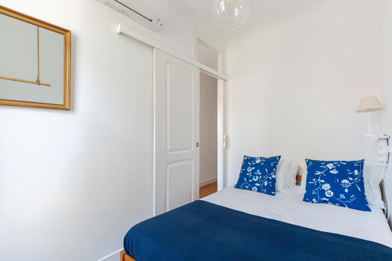 White & Blue Vintage Home In Graca Lisboa 外观 照片