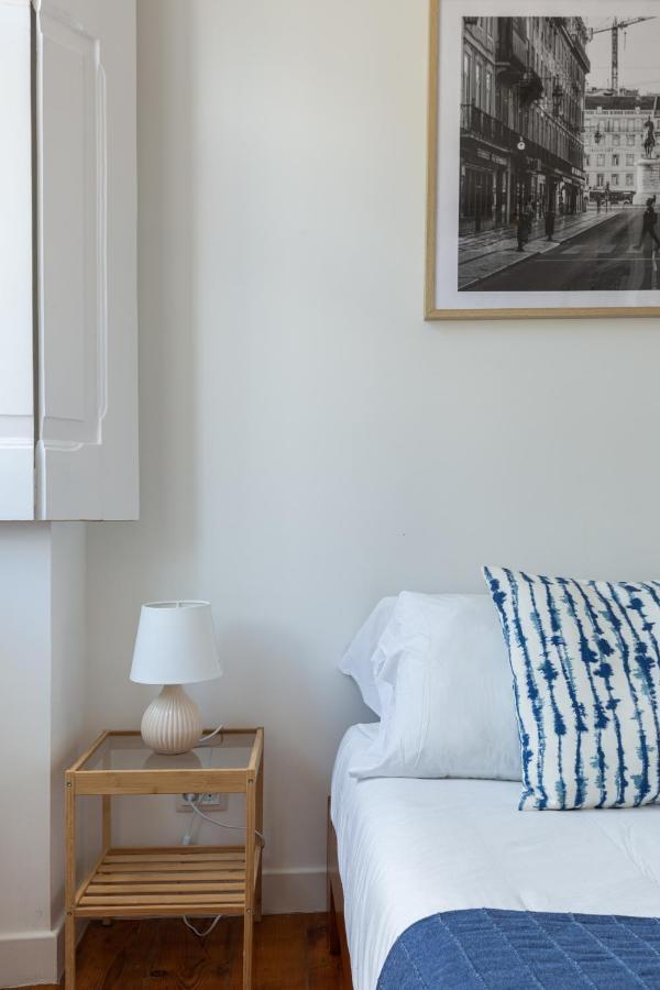 White & Blue Vintage Home In Graca Lisboa 外观 照片