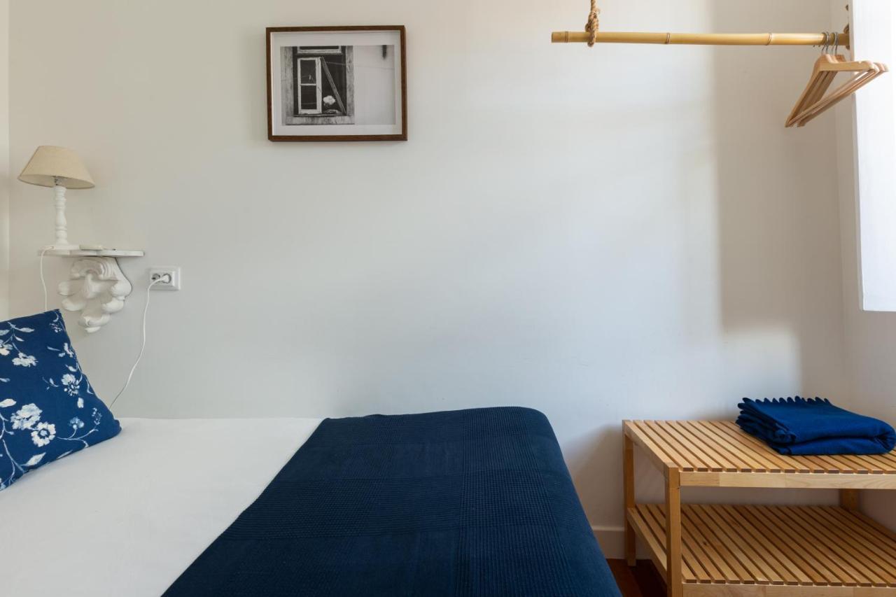 White & Blue Vintage Home In Graca Lisboa 外观 照片